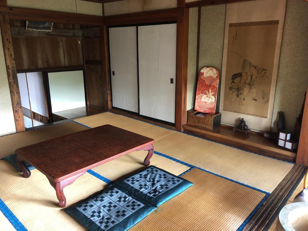 פוג'יושידה Oshi-Kikuya Mt-Fuji Historic Inn מראה חיצוני תמונה