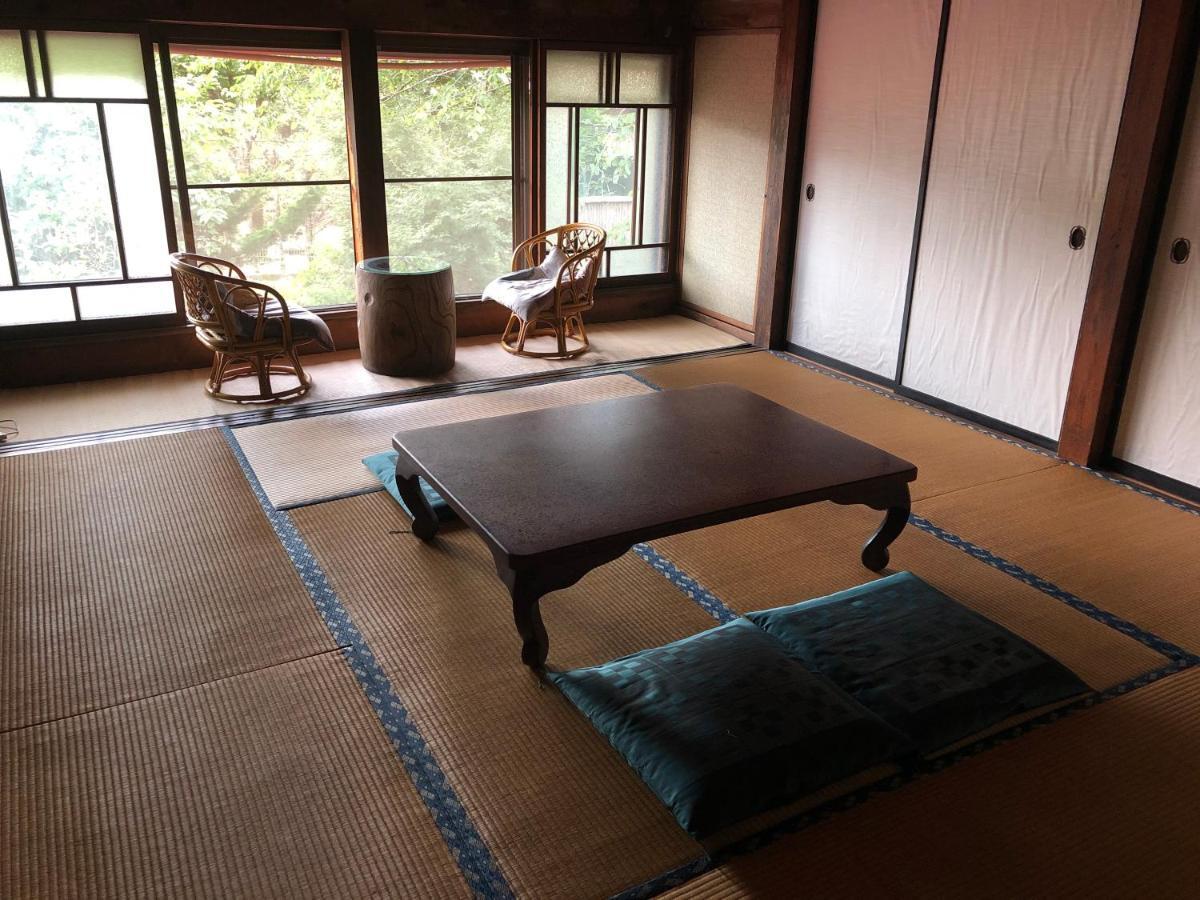 פוג'יושידה Oshi-Kikuya Mt-Fuji Historic Inn מראה חיצוני תמונה